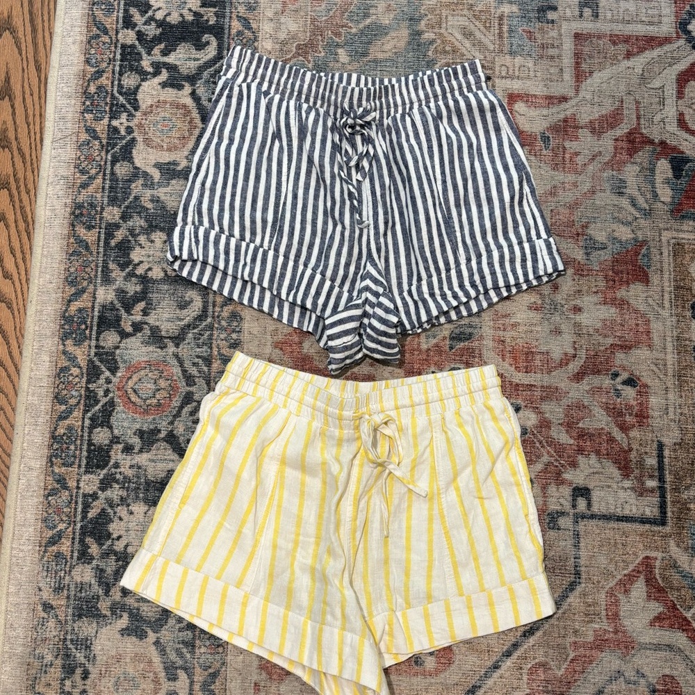 Universal Thread shorts